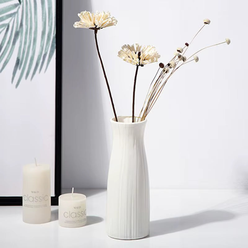 Dekorativ Plastvase med Keramikk-look – Allsidig og Slitesterk