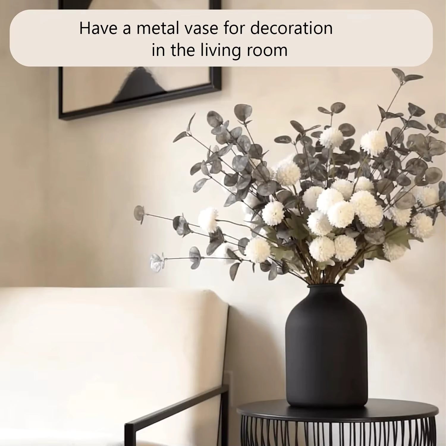 Metallvase – Elegant Dekor for Hjem og Gave