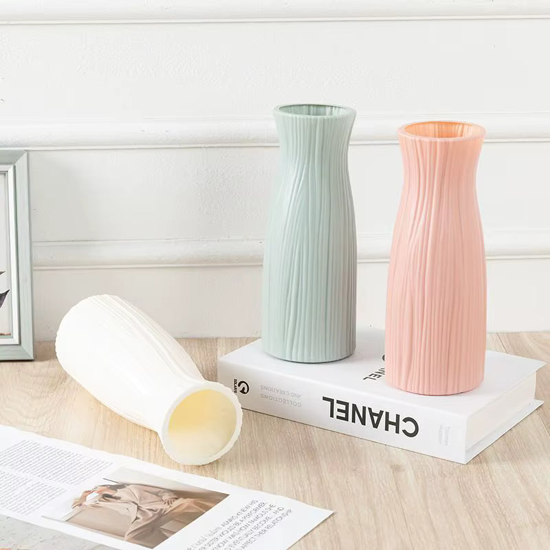 Dekorativ Plastvase med Keramikk-look – Allsidig og Slitesterk